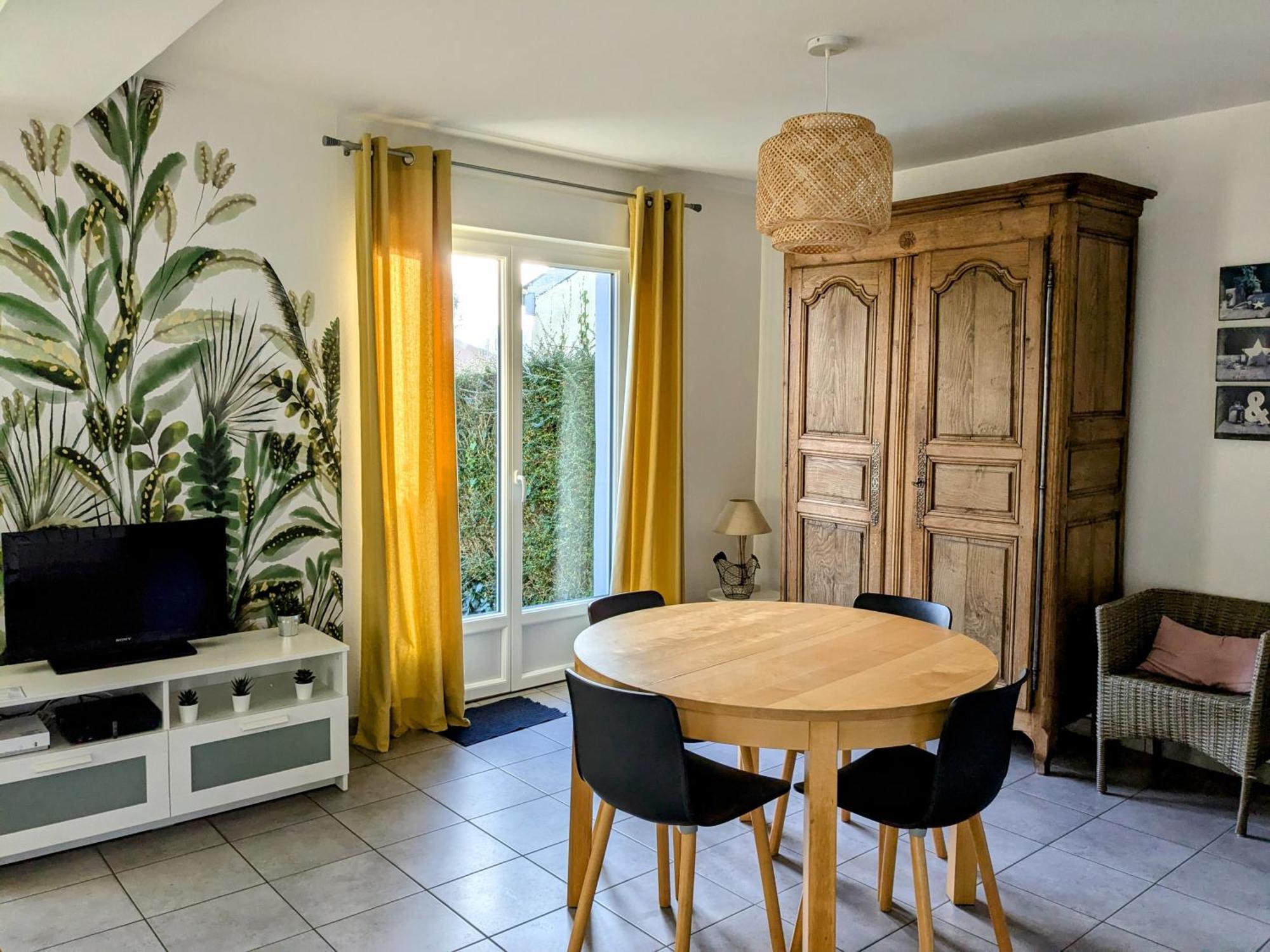 Maison De Vacances Cosy Avranches Exterior foto
